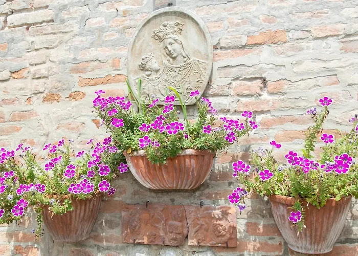 Interno Estense 753 * Ferrare