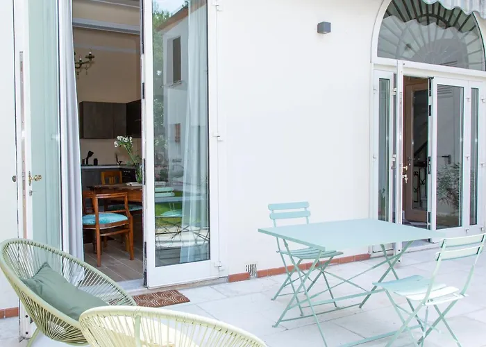 Interno Estense 753 Ferrara